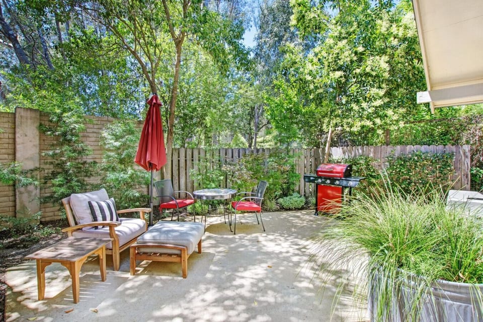 Vita @ Bungalow 313 Sonoma Vacation Rental - Private Outdoor Patio
