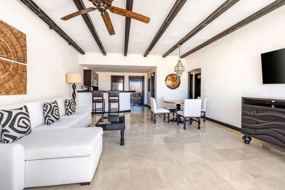 Stretch out in the open-plan suite made for easy living.