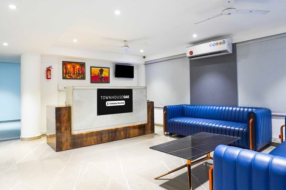 Entrance / Reception