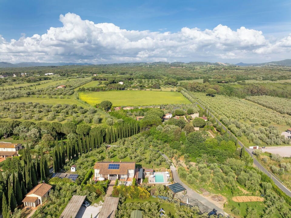 Bird'S-Eye View, Aerial Photography, Landscape, Residential Area, Land Lot, Urban Design, Rural Area, Suburb, Estate, Plantation