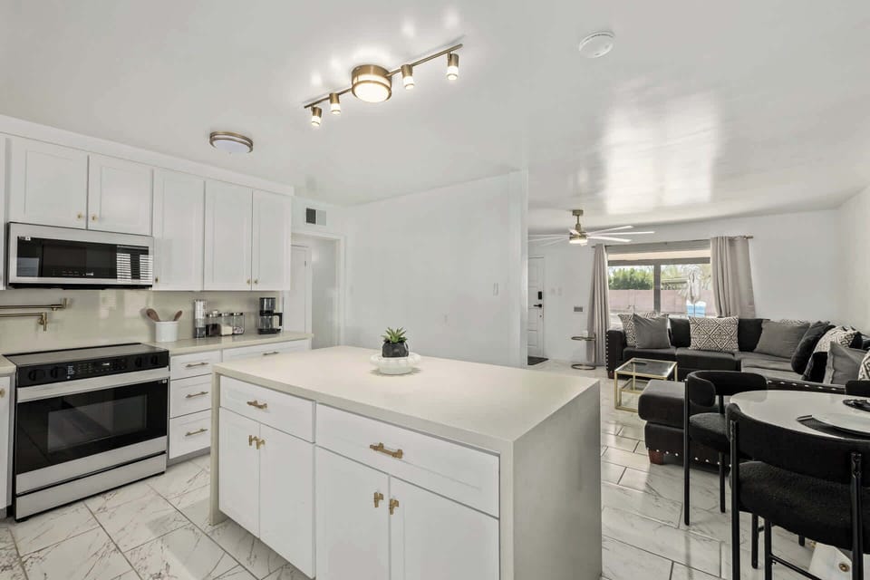 Fully equipped kitchen with modern appliances and everything you need to cook meals at home.