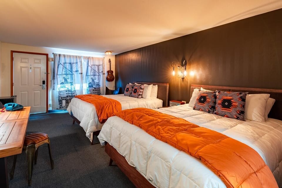 Unit with 2 comfy queen size for the most pleasant nights!