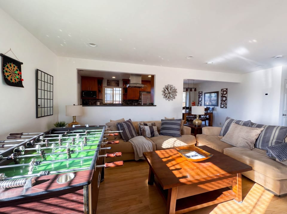 House7 Small IMG 0094