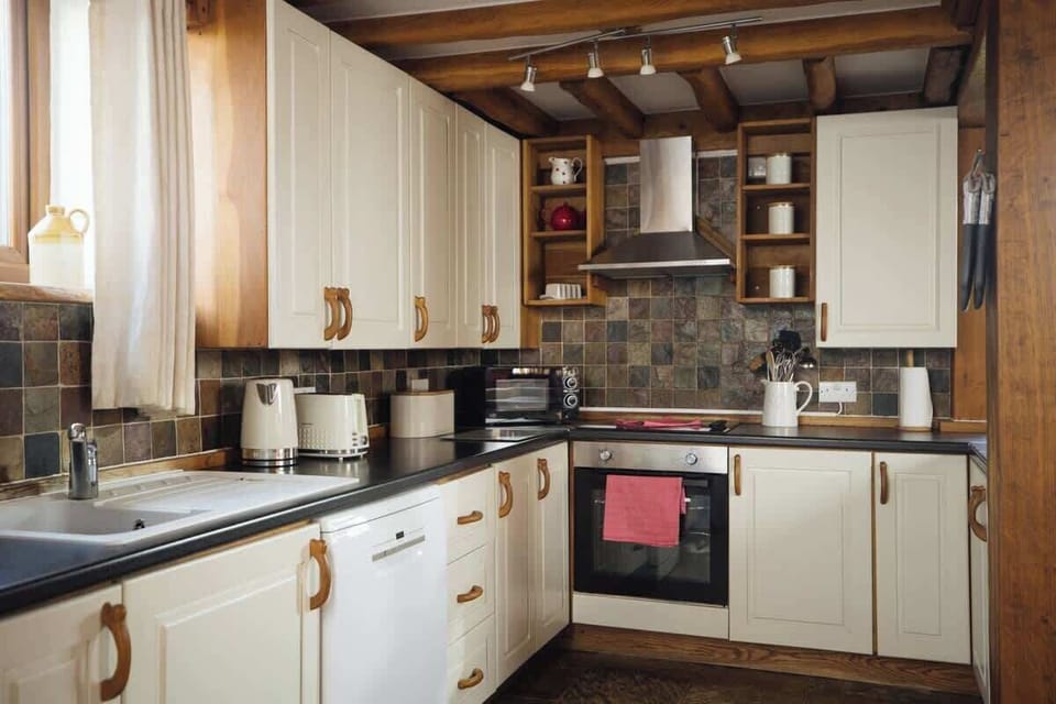 Open plan to the living and dining area 
