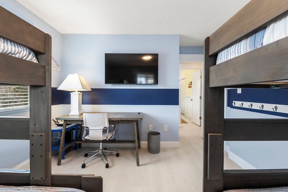 WH426: Tails in the Sand | Mid Level Bedroom 4