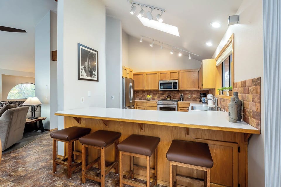 Kitchen - Main Level