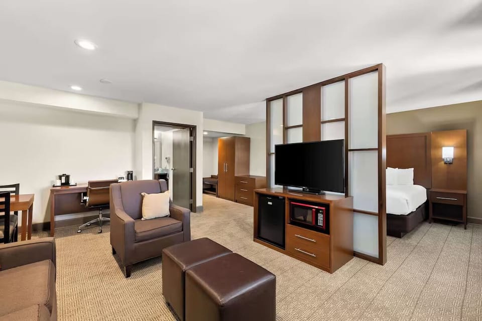 Bedroom. Interior and views may vary based on location and availability