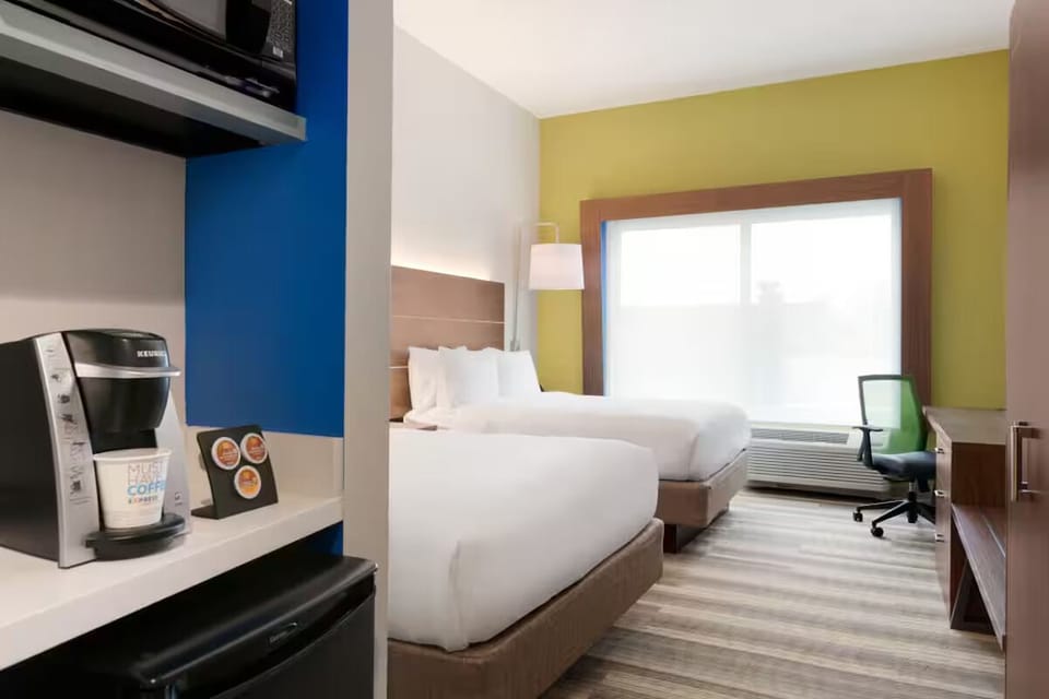 Bedroom. Interior and views may vary based on location and availability.