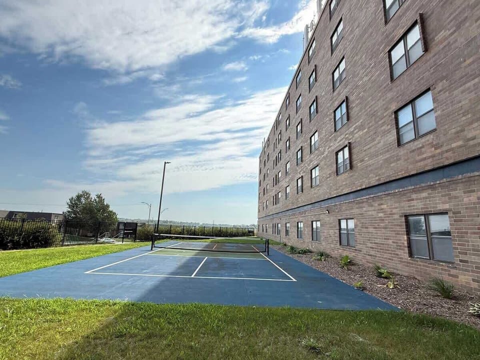 Sport court