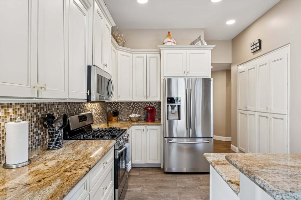 Fully equipped kitchen with Oversized Fridge and plenty of storage