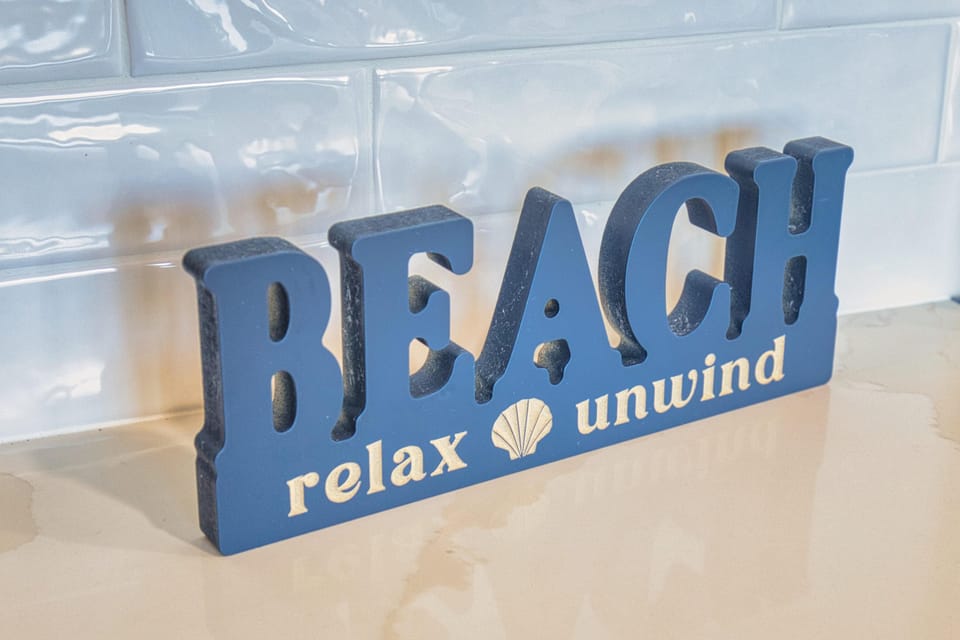Beach - Relax - Unwind