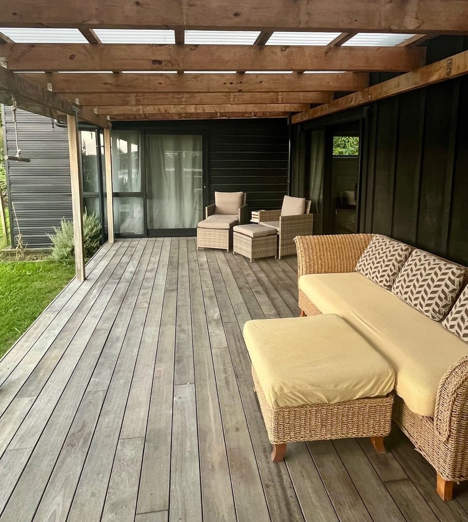 Outdoor covered lounge