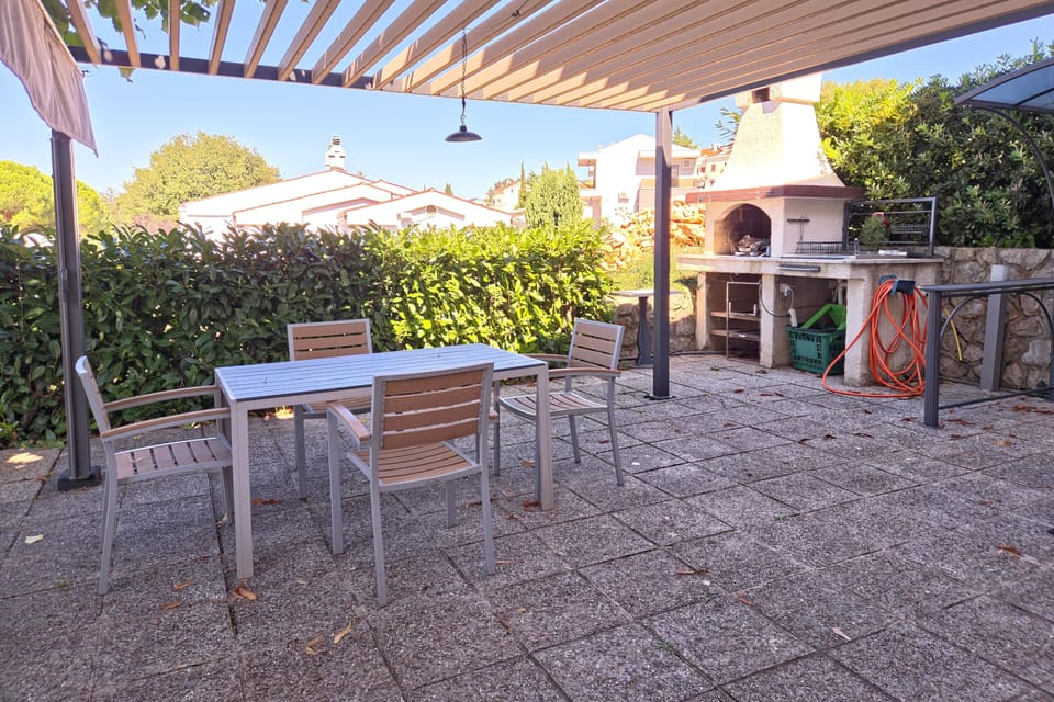 Terrace 2