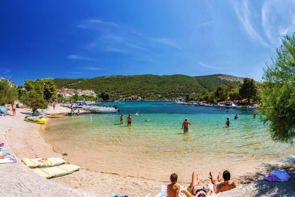 Nearby beaches