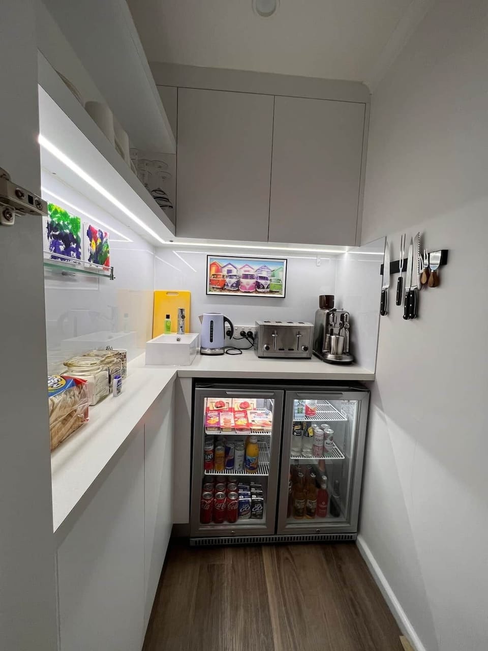 Butler’s Pantry 