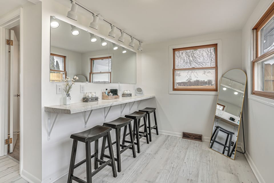 Makeup Vanity | Full Bathroom | 1st Floor