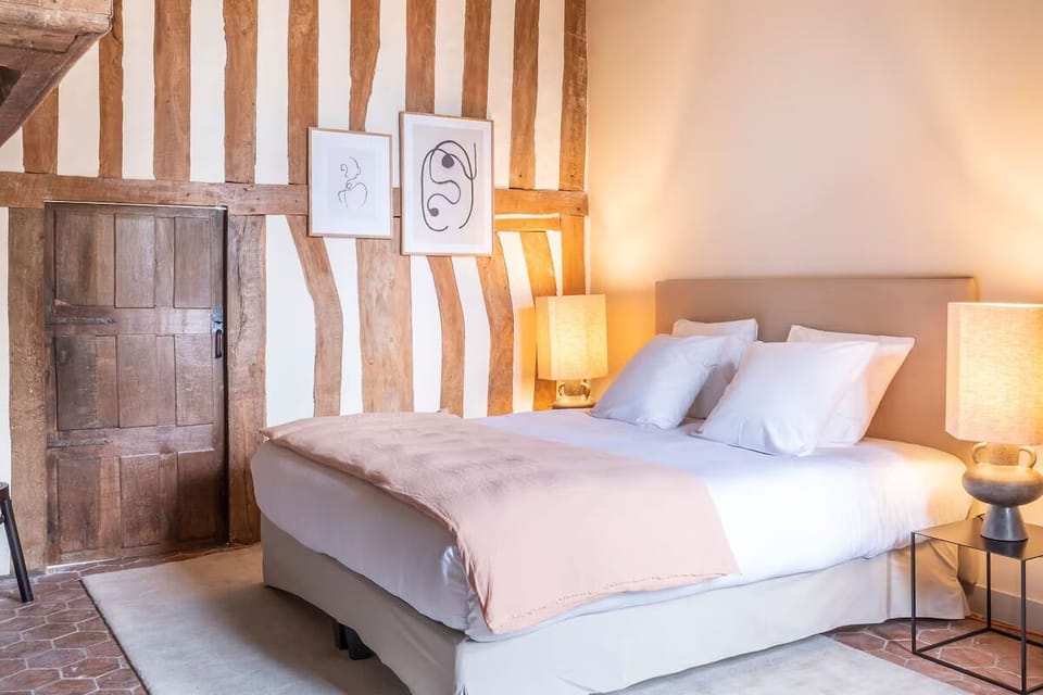 Bedroom. Interior and views may vary based on location and availability