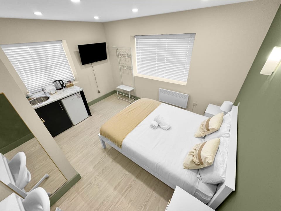 Comfortable Stay • Great Location • Easy Transport