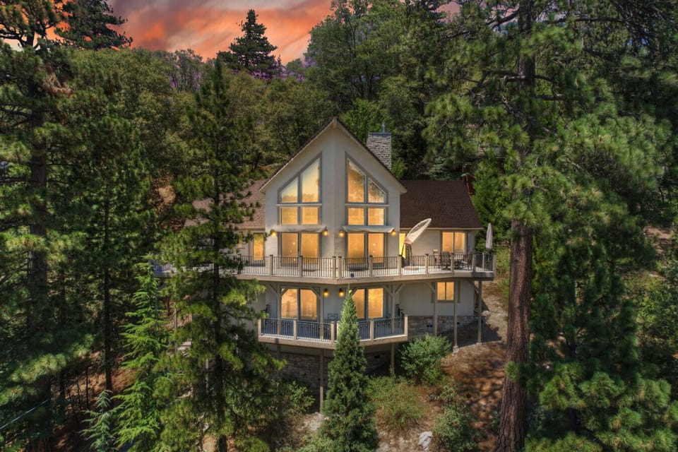 Exterior | Multi-Level Decks | Forest Setting