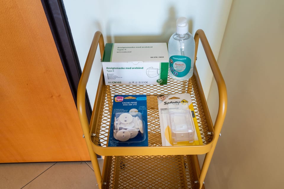 Bathroom amenities