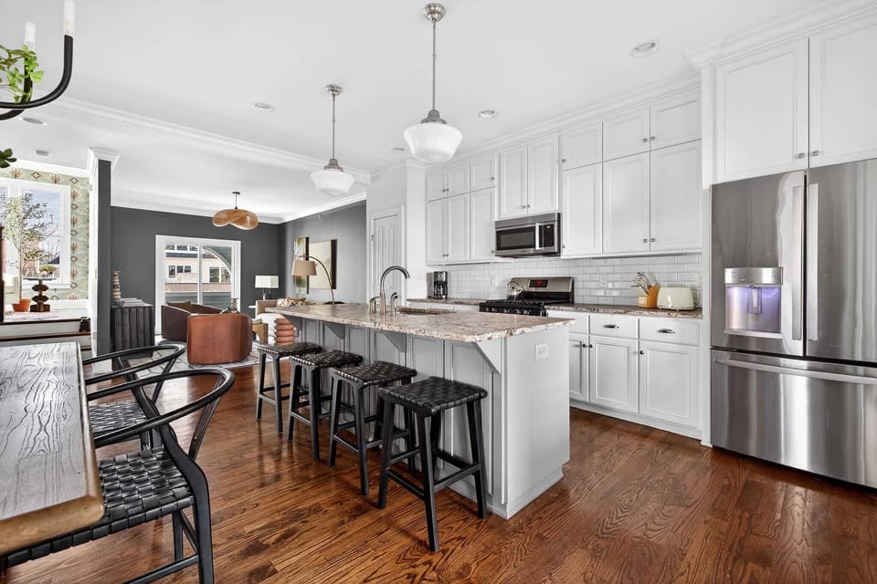 Cook, laugh, repeat! Gather around the countertops, swap recipes, or just enjoy the aroma of your creations—this kitchen is ready for anything.