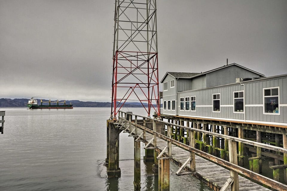Deck | Waterfront View | Pier Walkway & Working Harbor