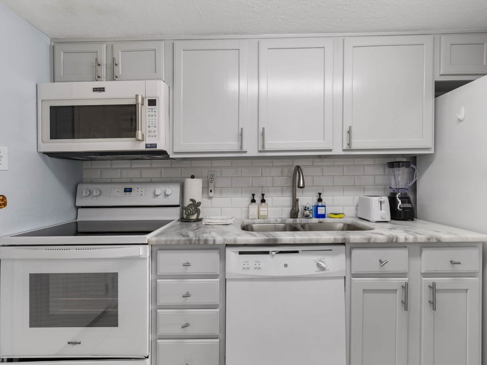 Fully stocked kitchen