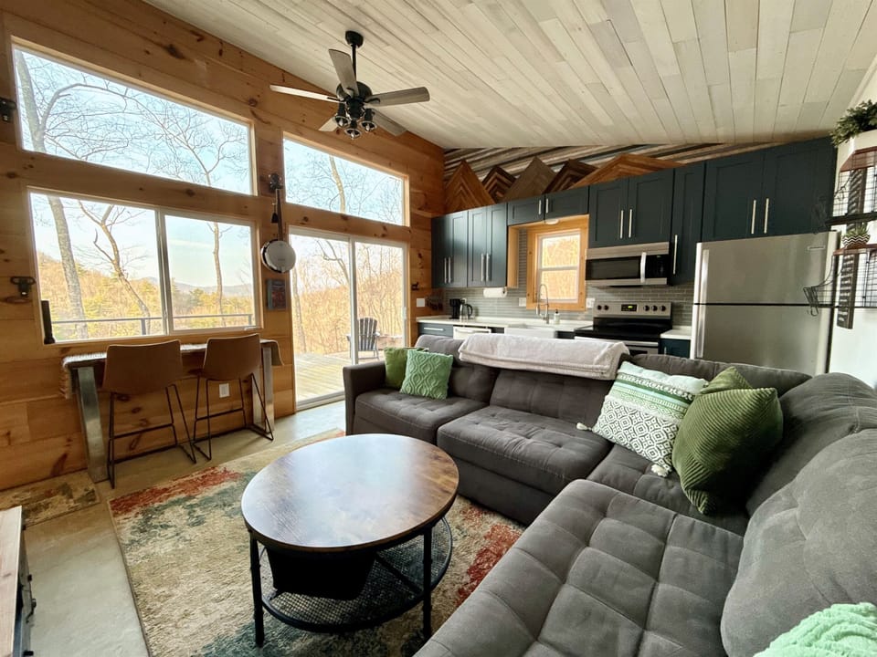 Board games, books, and mountain views set the tone for quiet, connected evenings at Wrigs Ridge.