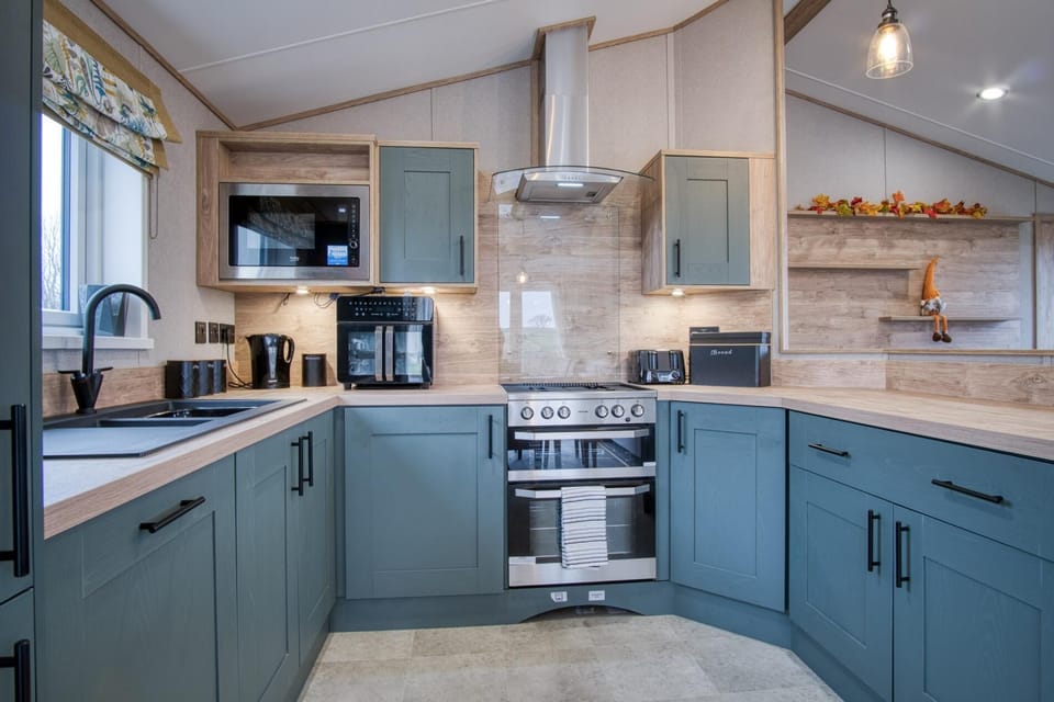 Carn Springs Lodge - 3 Bed - Devonshire Dr - Tenby (27573)