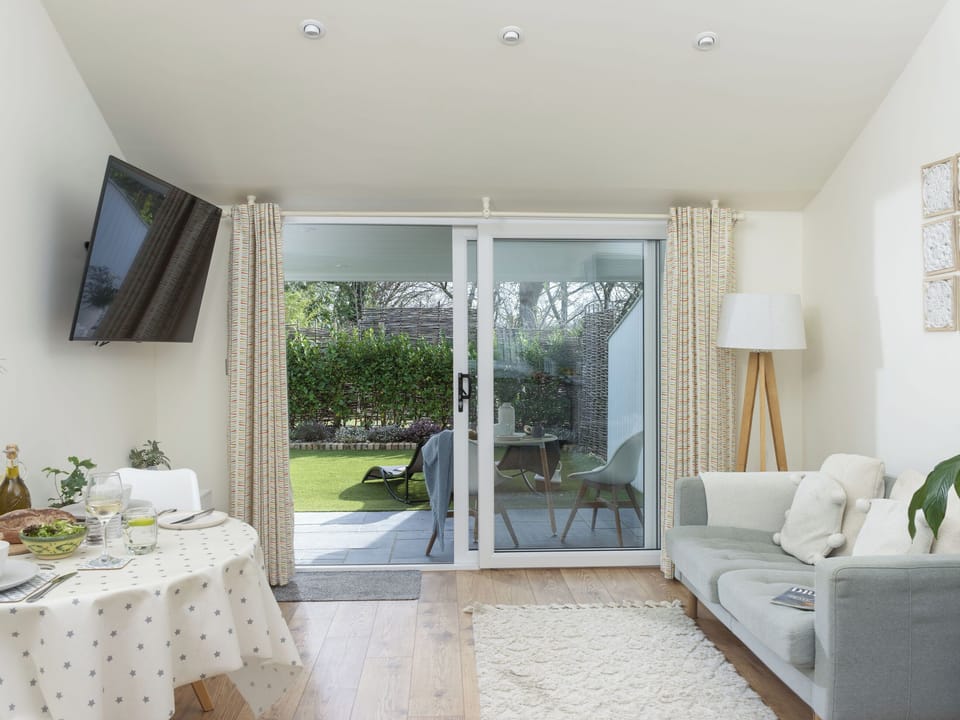 Open plan living space | Maple - Little Dunley Cottages, Bovey Tracey