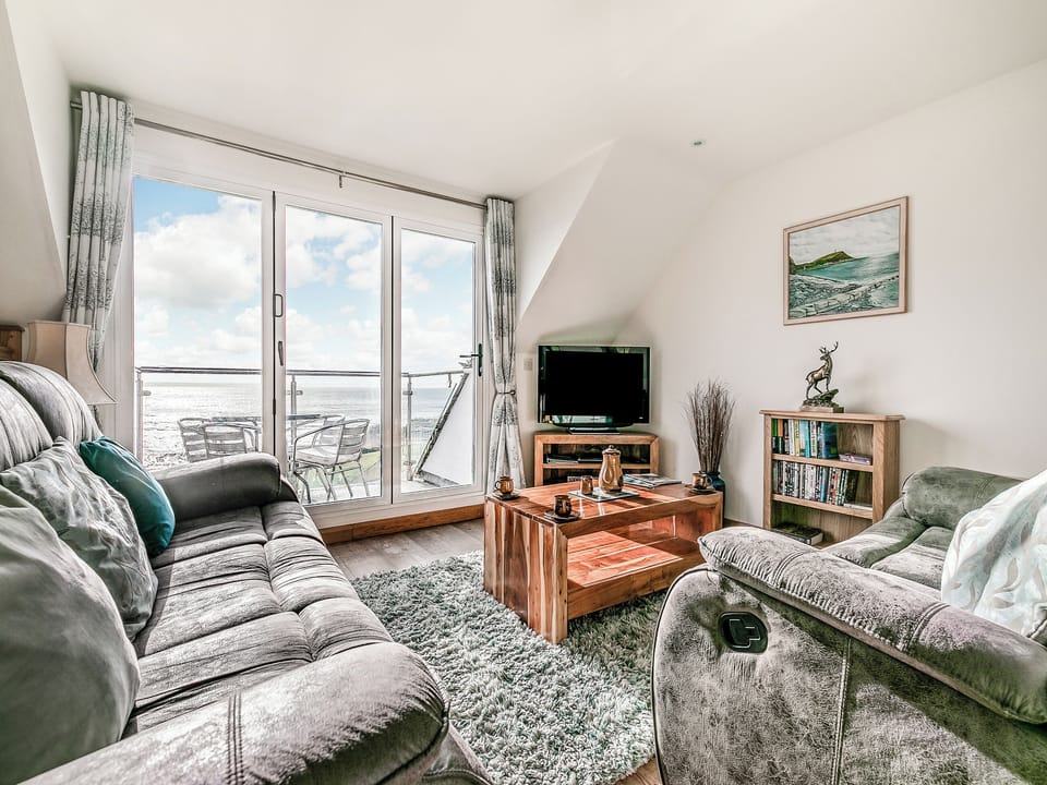 Living area | 26 Mount Brioni - Mount Brioni, Seaton