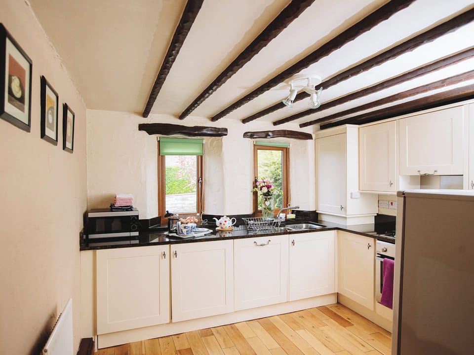 Well-equipped fitted kitchen | Gelt Cottage, Castle Carrock, near Brampton