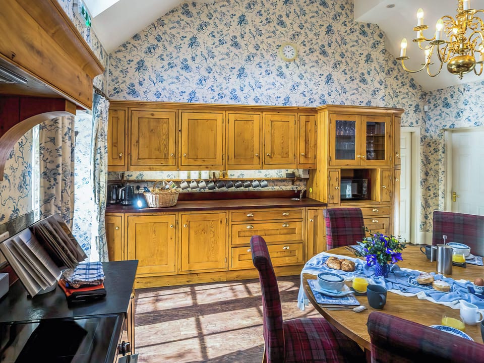 Farmhouse style kitchen | Sedgeford Hall Estate - Park Cottage - Sedgeford Hall Estate , Sedgeford, near Hunstanton