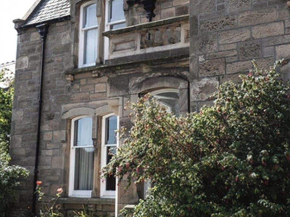 Exterior | Whitecraigs, Elgin