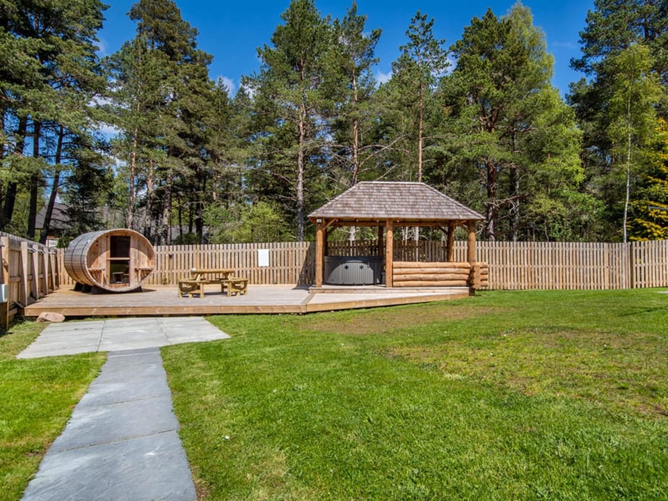 Garden | Delmhor No4, Aviemore
