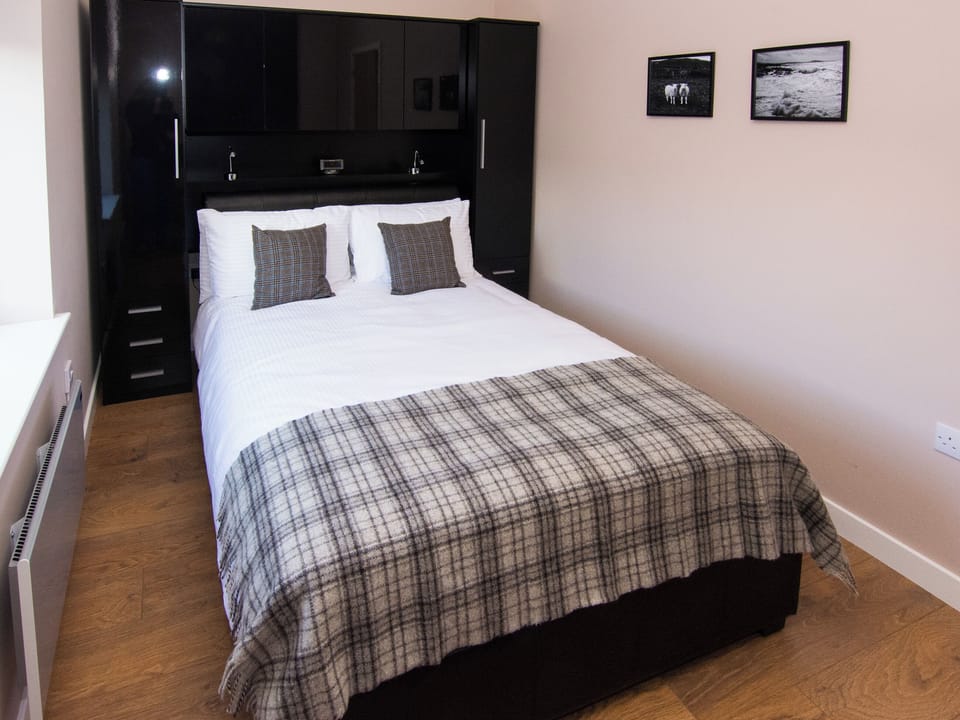 Double bedroom | Sands of Breckon - Nort Bode Apartments, Lerwick