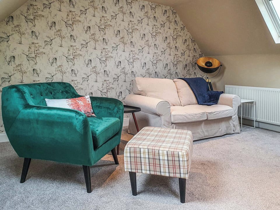 Living area | Oakbank Cottage - Pitlochry Self Catering, Pitlochry