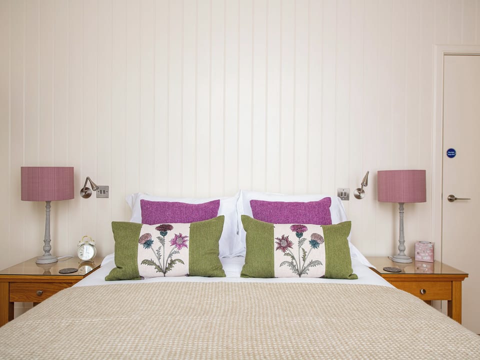 Double bedroom | Scottish Thistle - Arthouse Apartments, Inverness