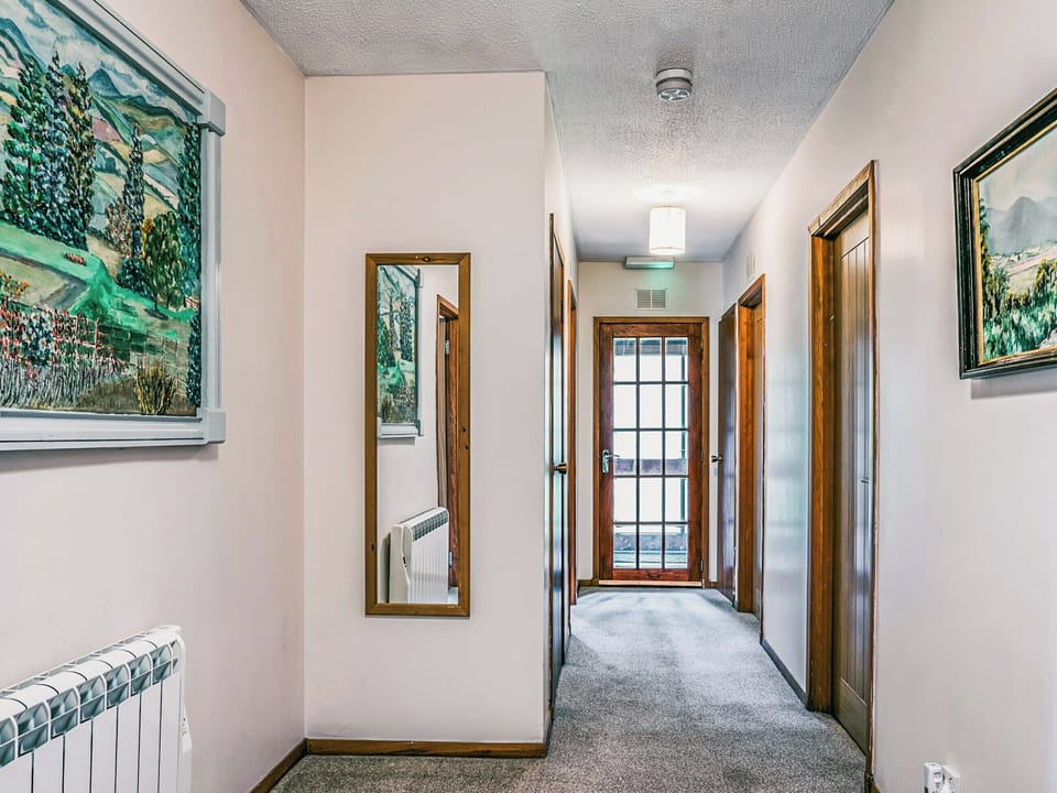 Hallway | Lodge Four - Heatheryhaugh Lodges, Moffat