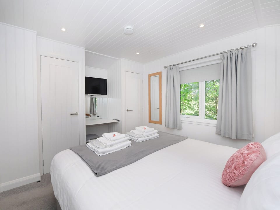 Double bedroom | Clyde View, Langbank