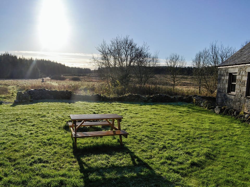Garden | Anne&rsquo;s Cottage - Waterside, Newton Stewart