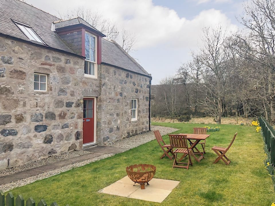 Exterior | Greenlands, Banchory