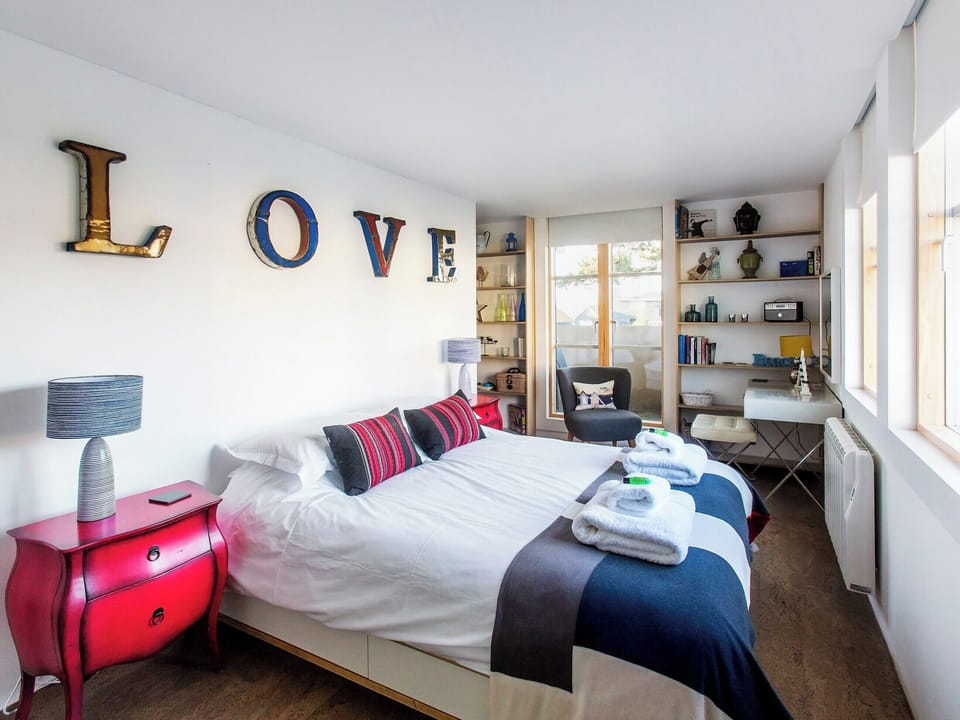 Beautifully decorated double bedroom | Boat Lake, Thorpness, near Saxmundham
