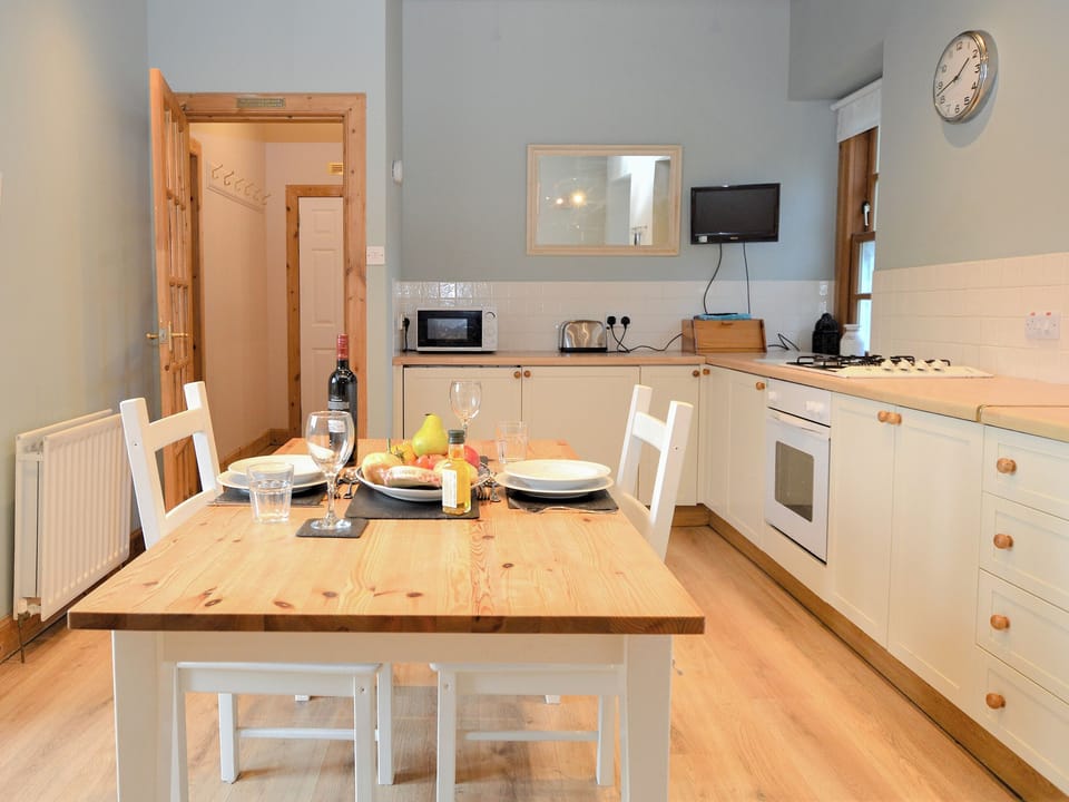 Kitchen/diner | Kevington Cottage, Dunoon