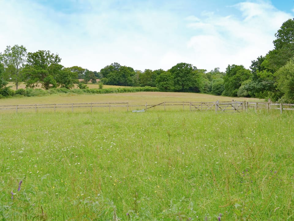 Surrounding area | Virginia Cottage, Wisteria Cottage, Fig Cottage - East Dunley Cottages, Bovey Tracey