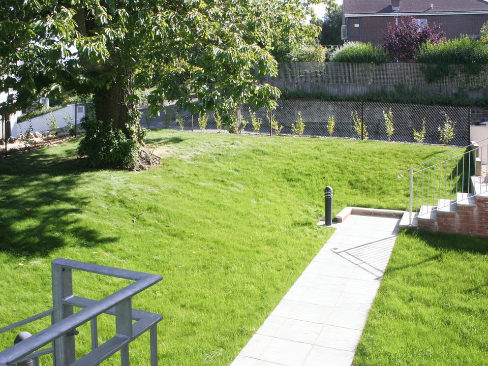 Communal garden area | Highlands Apartment 2 - The Highlands, Shanklin