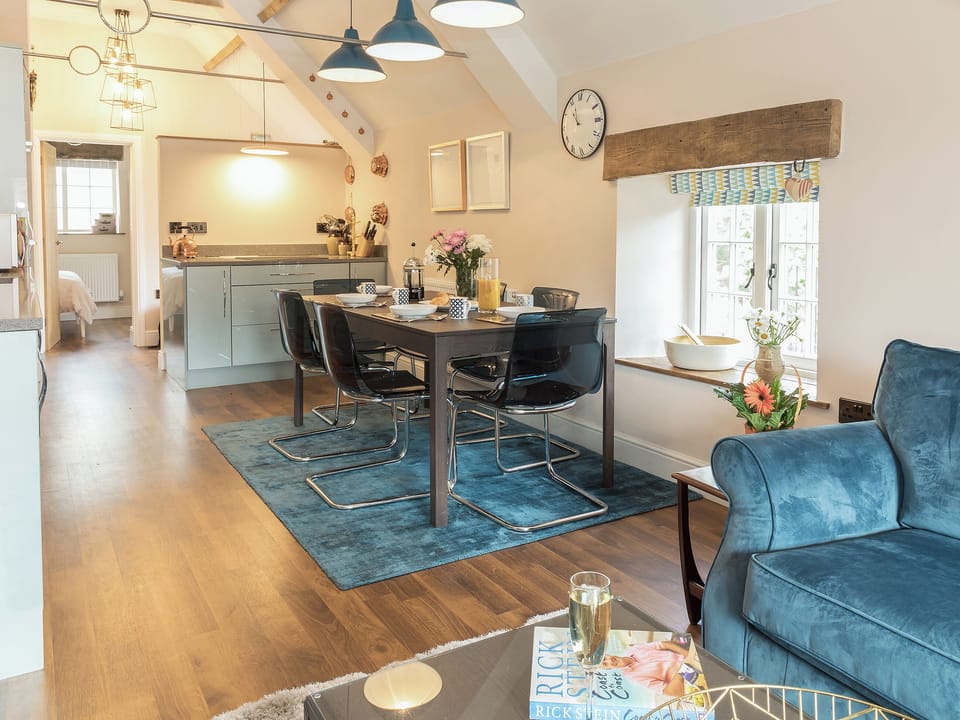 Spacious open plan living space | Stone Barn - Vicarage Road Holiday Cottages, Minehead