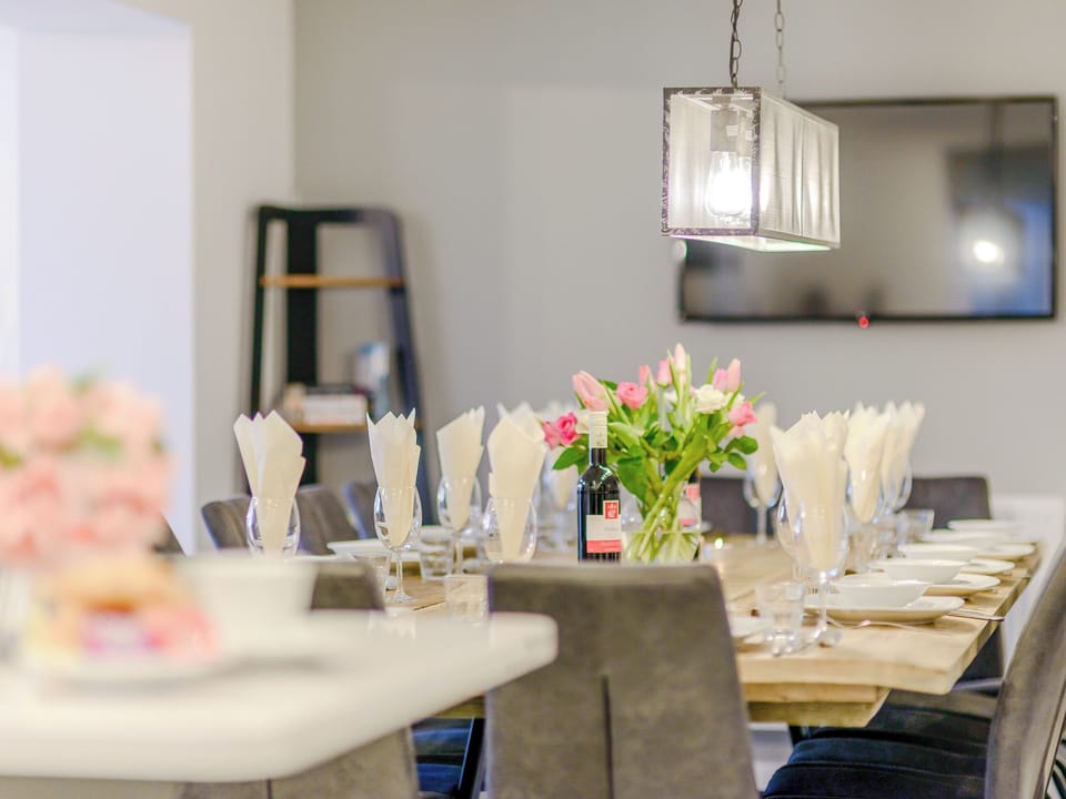 Well presented dining area | Meusydd - Gwbert Holiday Cottages, Gwbert, near Cardigan