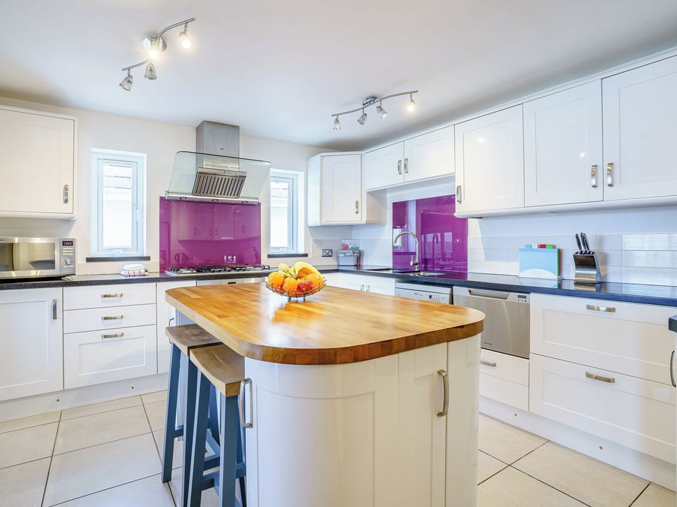 Kitchen | LLyswen - Gwbert Holiday Cottages, Gwbert, near Cardigan