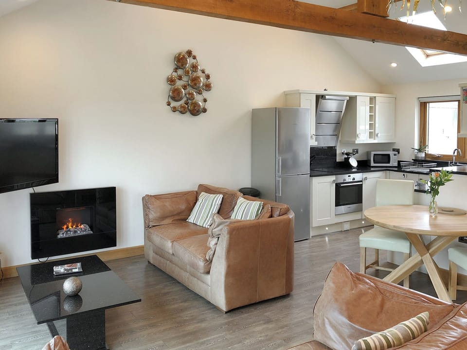 Spacious open plan living space | Stargazey - Wooldown Holiday Cottages, Marhamchurch, near Bude